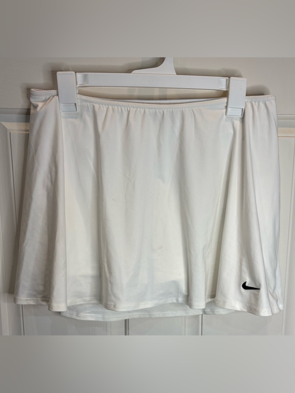 Nike Dri-FIT Women’s White Athletic Skort Size L Standard Fit Pull-On Stretch